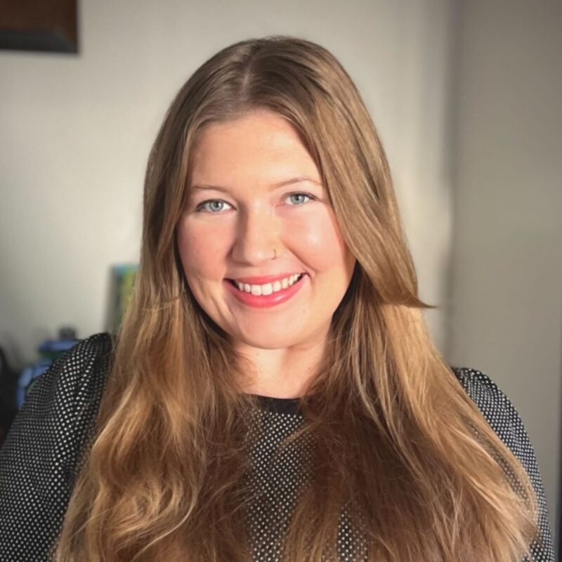 Megan Davis_headshot